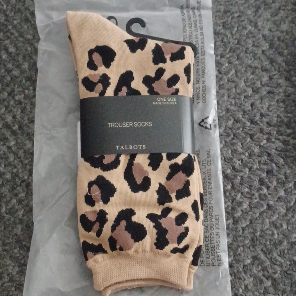New Talbots Fabulous Leopard Trouser Socks
